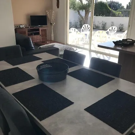 Apartment Tres Beau T3 Proche Des Plages *
